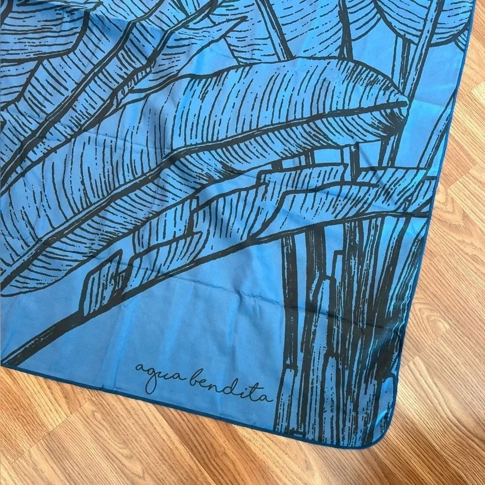AGUA BENDITA ADAM BLUE TOWEL